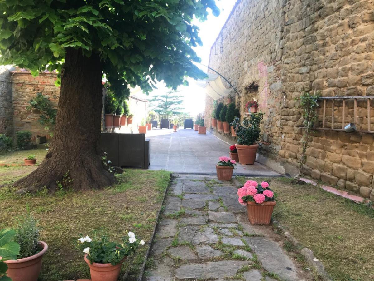 Camera E Appartamento Toscana - B&B Palazzo Robicci Castiglion Fiorentino Exterior foto