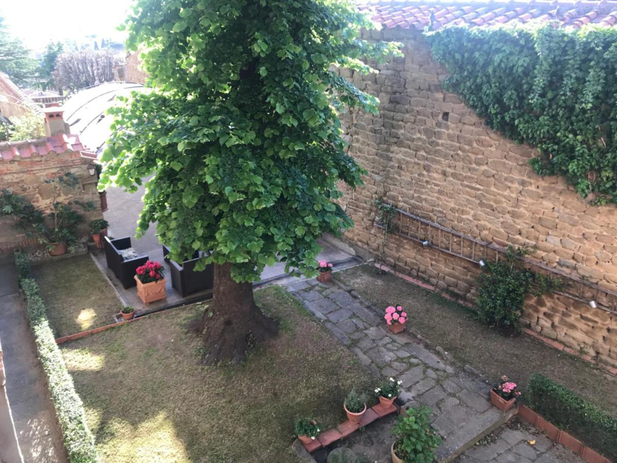 Camera E Appartamento Toscana - B&B Palazzo Robicci Castiglion Fiorentino Exterior foto