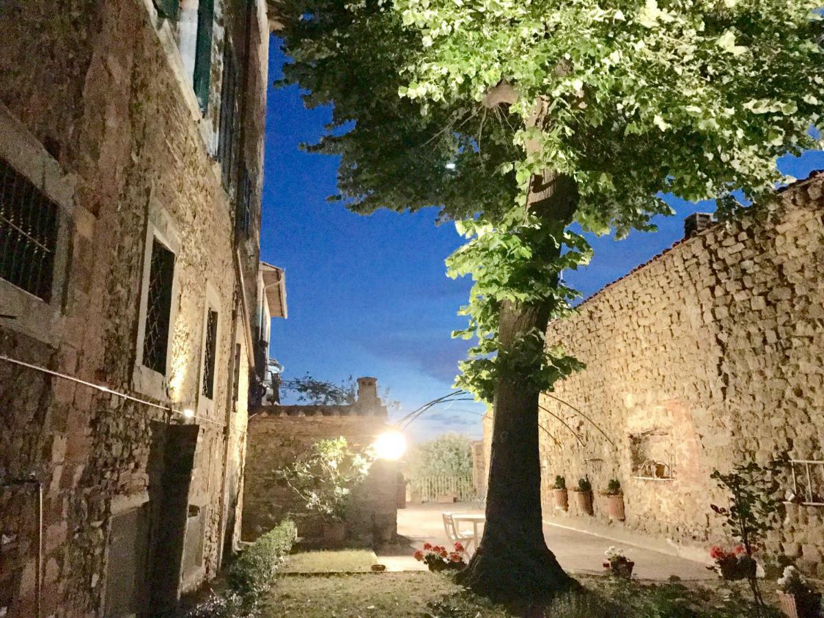 Camera E Appartamento Toscana - B&B Palazzo Robicci Castiglion Fiorentino Exterior foto