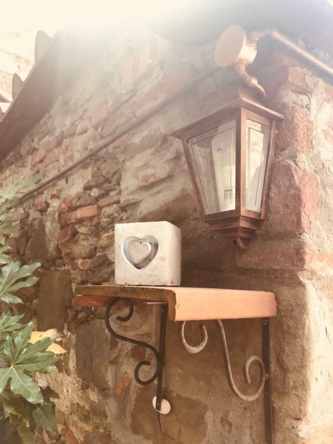 Camera E Appartamento Toscana - B&B Palazzo Robicci Castiglion Fiorentino Exterior foto